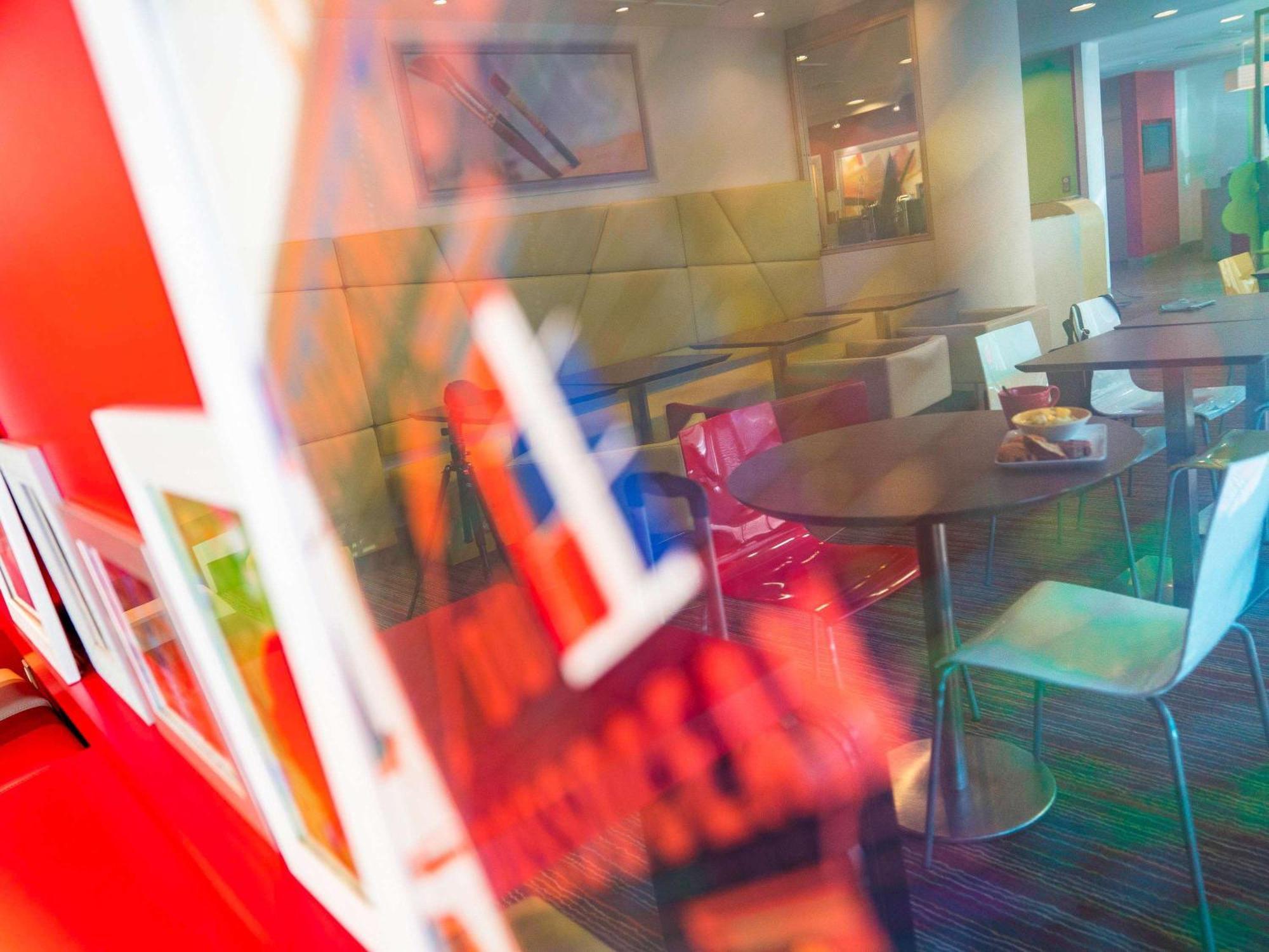 Ibis Styles Honfleur Centre Historique Hotel Buitenkant foto