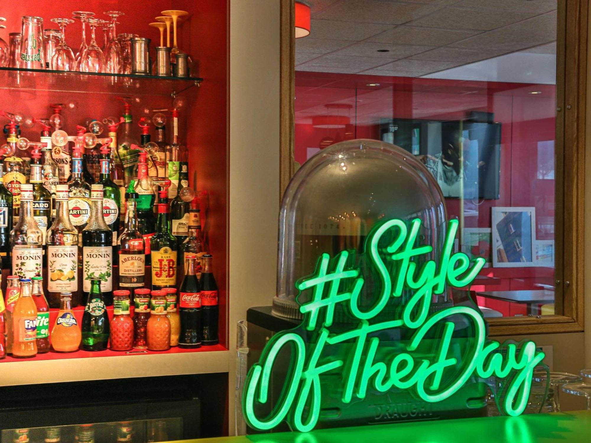 Ibis Styles Honfleur Centre Historique Hotel Buitenkant foto