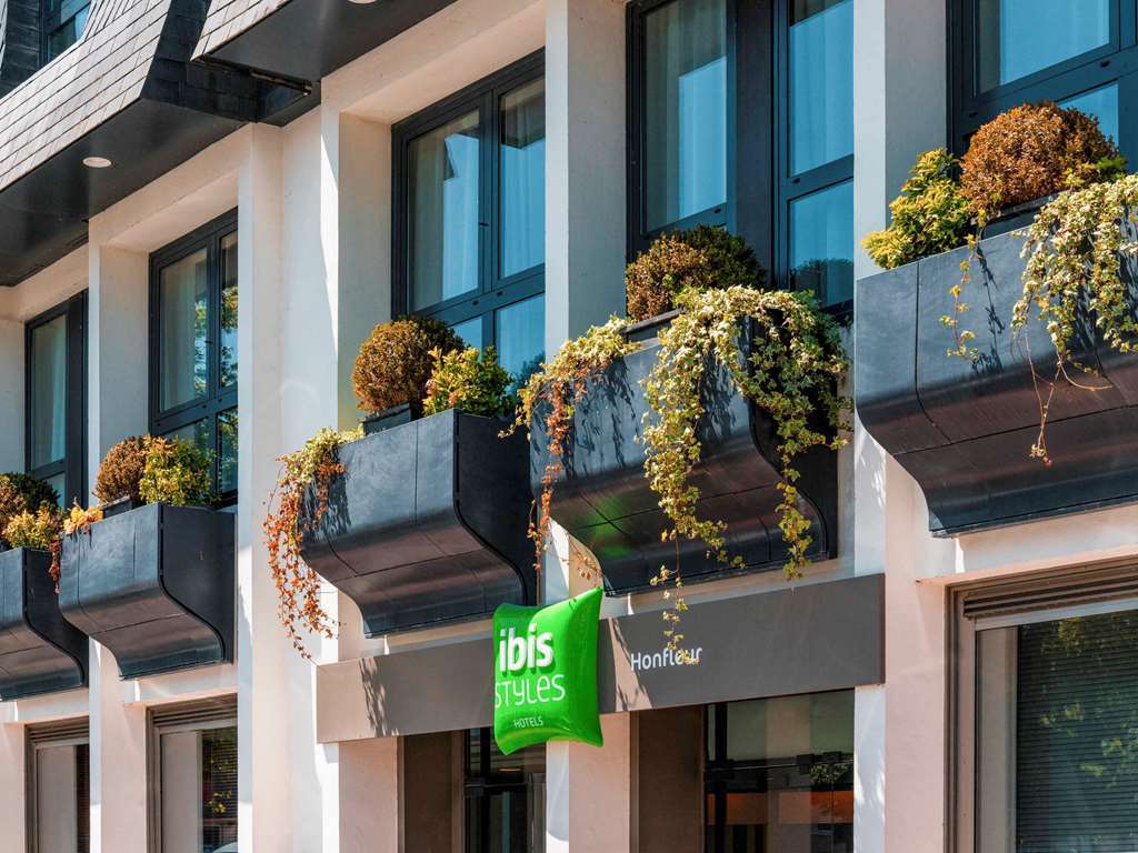 Ibis Styles Honfleur Centre Historique Hotel Buitenkant foto